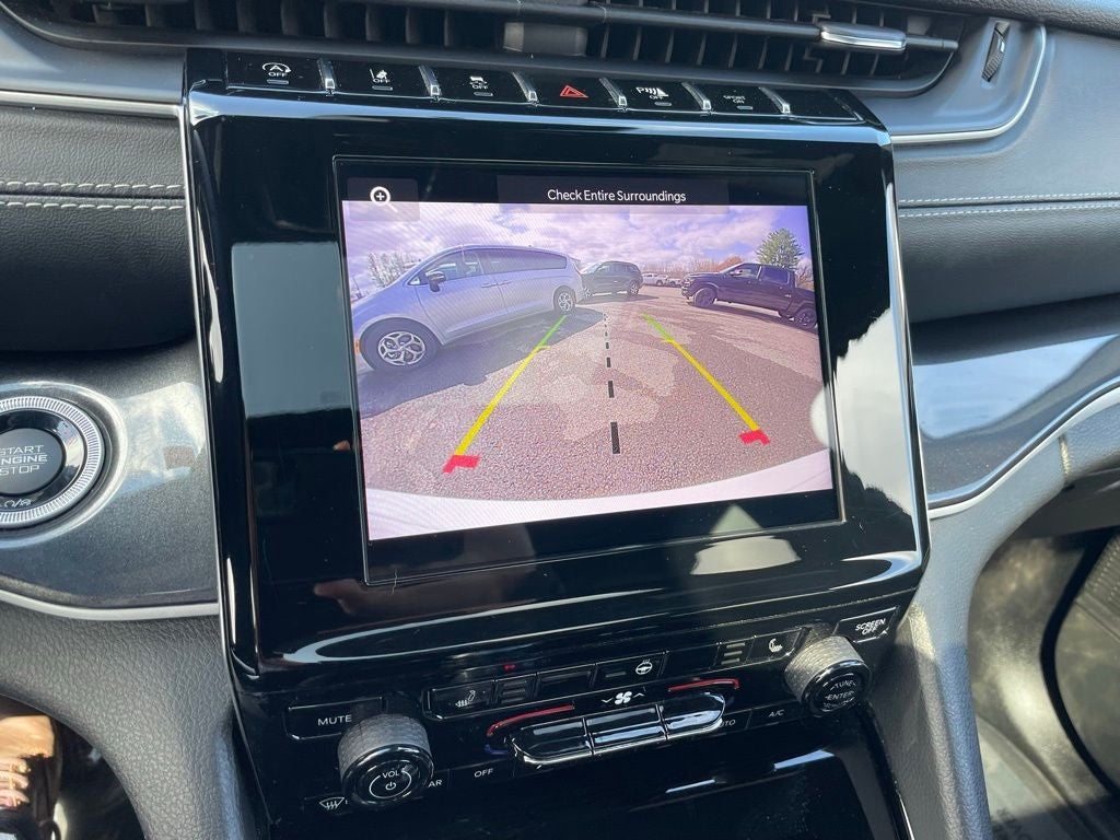 2023 Jeep Grand Cherokee Altitude