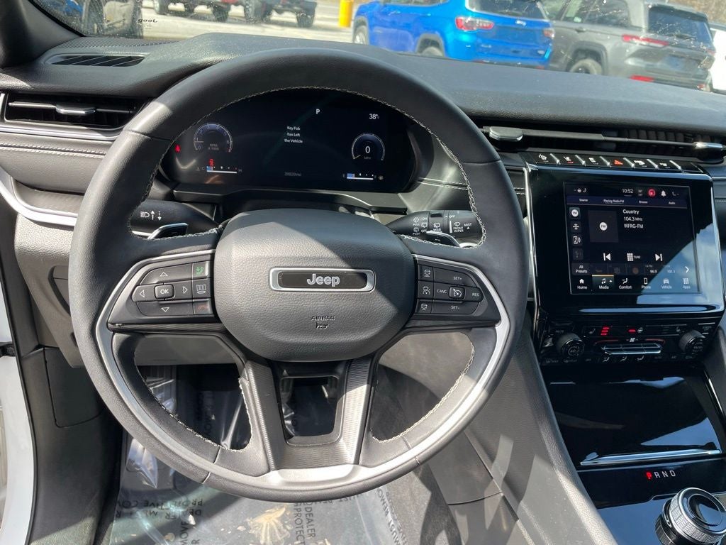 2023 Jeep Grand Cherokee Laredo