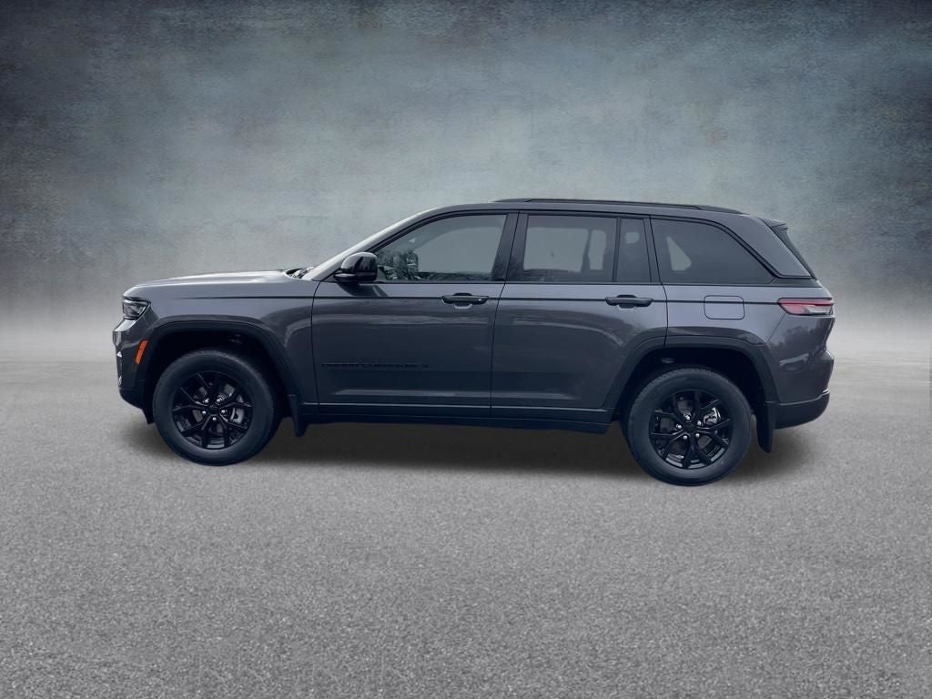 2025 Jeep Grand Cherokee Base