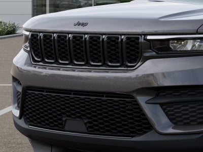 2025 Jeep Grand Cherokee Base