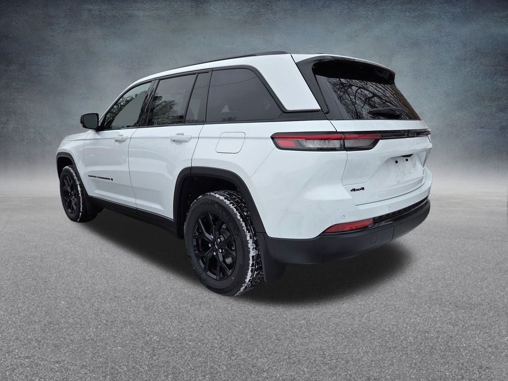 2025 Jeep Grand Cherokee Base