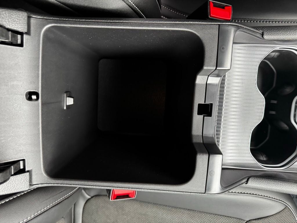 2025 Jeep Grand Cherokee Base