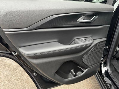 2025 Jeep Grand Cherokee Base