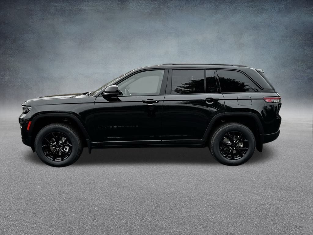 2025 Jeep Grand Cherokee Base