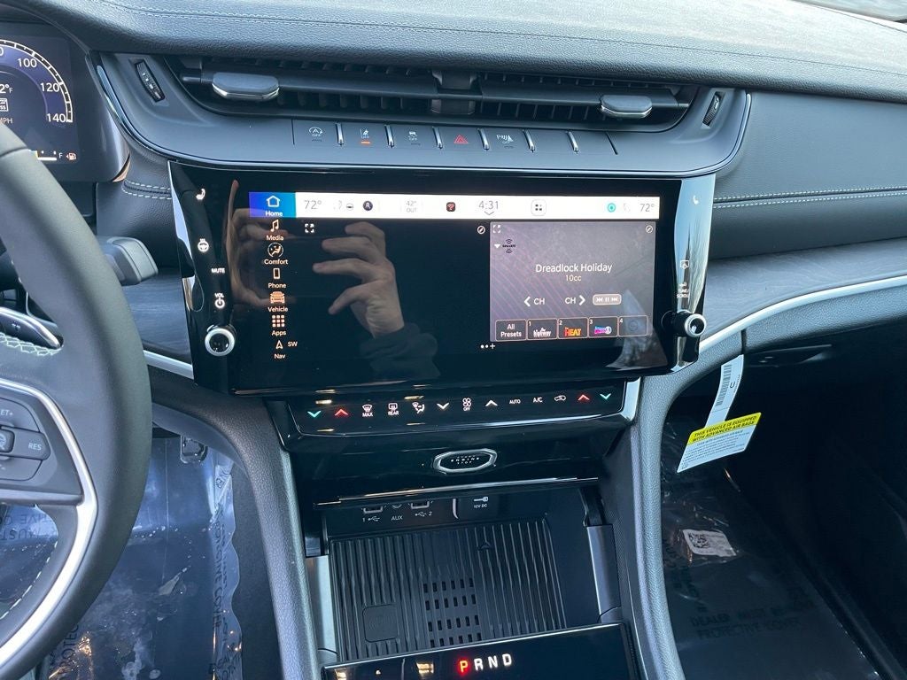 2026 Jeep Grand Cherokee Laredo