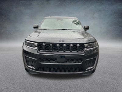 2026 Jeep Grand Cherokee Laredo