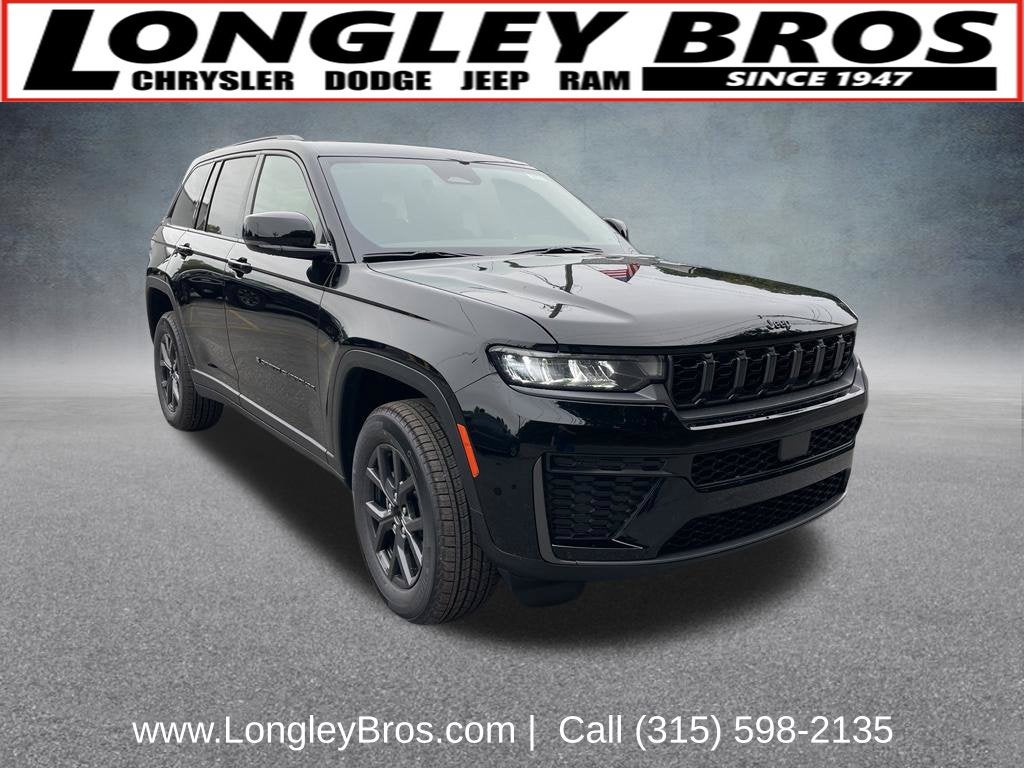 2027 Jeep Grand Cherokee Laredo Altitude