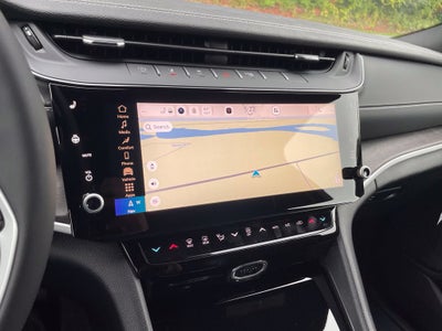 2027 Jeep Grand Cherokee Laredo Altitude