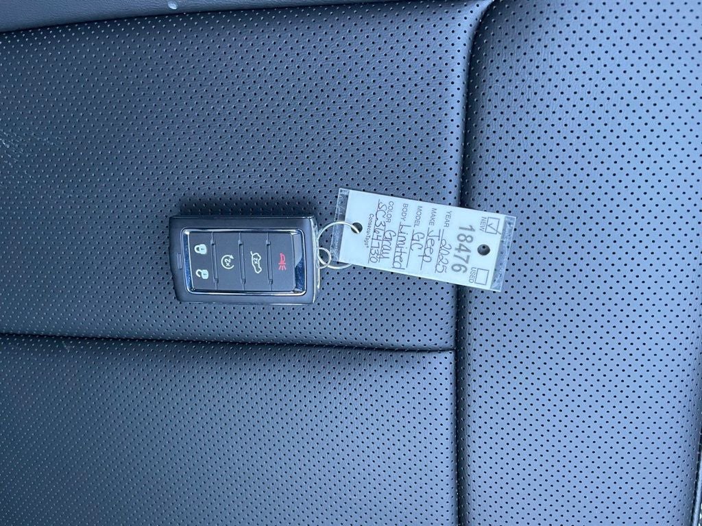 2025 Jeep Grand Cherokee Limited