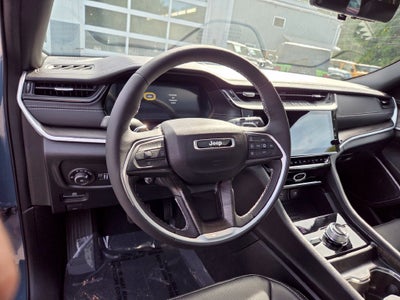 2026 Jeep Grand Cherokee Limited Reserve