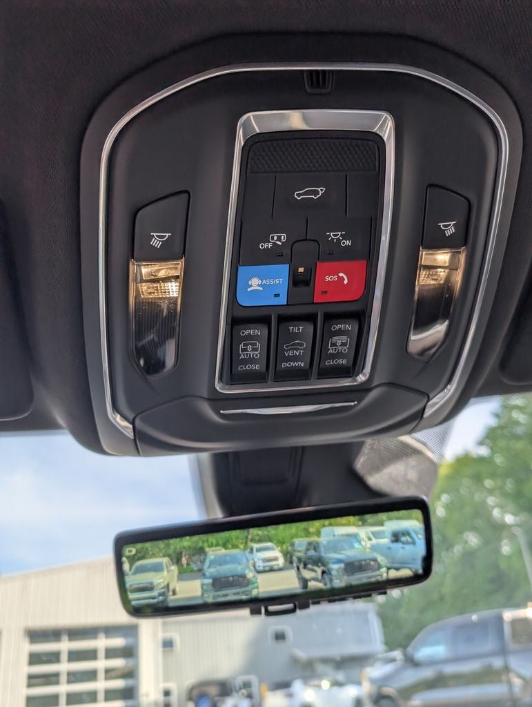 2026 Jeep Grand Cherokee Limited Reserve