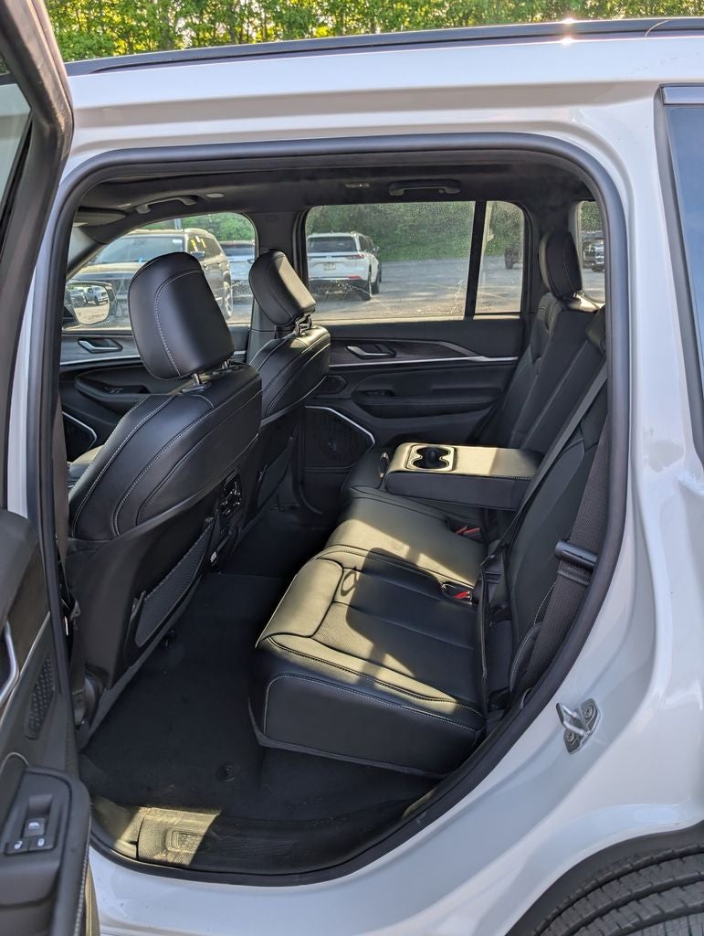 2026 Jeep Grand Cherokee Limited Reserve