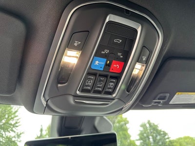 2026 Jeep Grand Cherokee Base