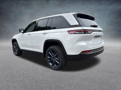 2026 Jeep Grand Cherokee Base