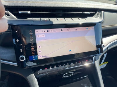 2026 Jeep Grand Cherokee Base