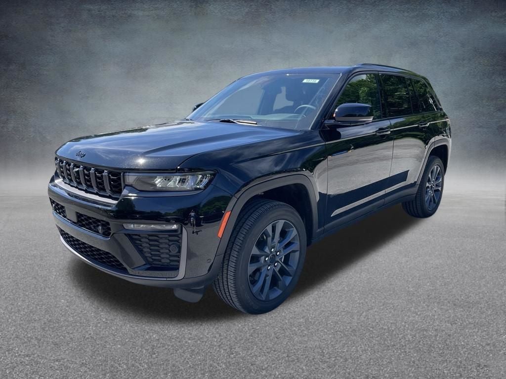 2026 Jeep Grand Cherokee Base