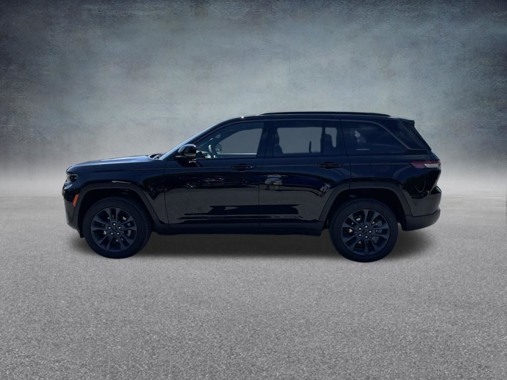 2026 Jeep Grand Cherokee Base