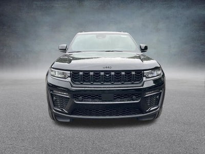 2026 Jeep Grand Cherokee Base