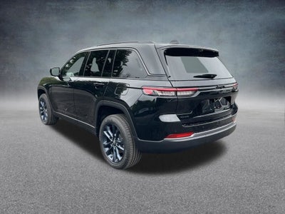 2026 Jeep Grand Cherokee Base
