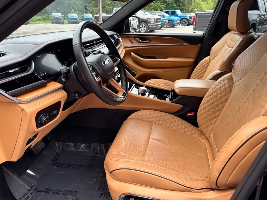 2025 Jeep Grand Cherokee Summit Reserve