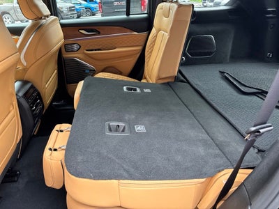 2025 Jeep Grand Cherokee Summit Reserve