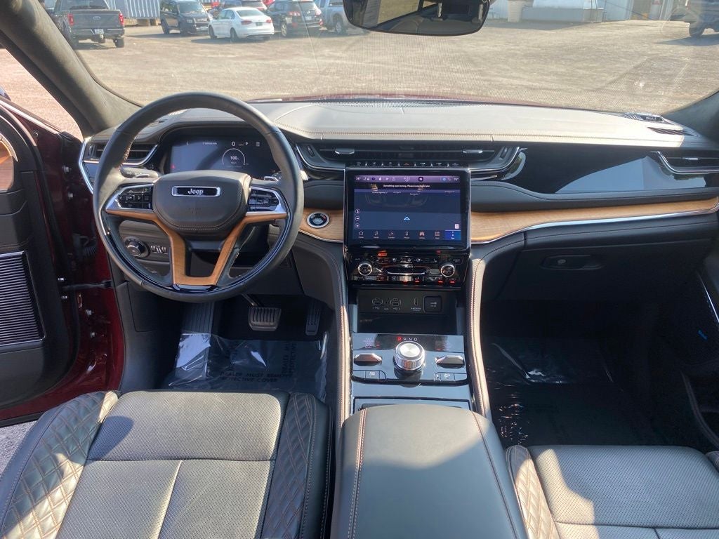 2024 Jeep Grand Cherokee Summit