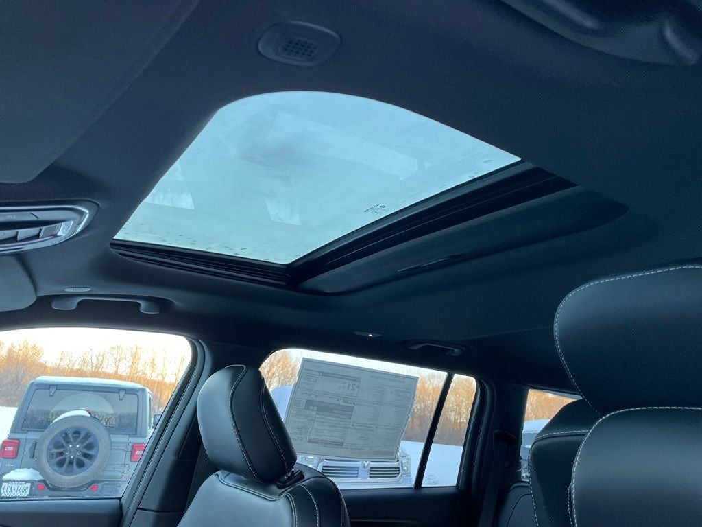 2025 Jeep Grand Cherokee L Altitude X