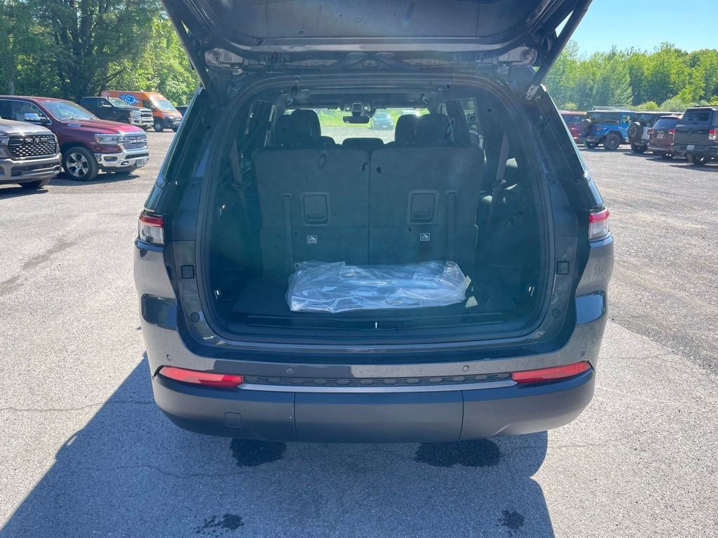 2026 Jeep Grand Cherokee L Altitude