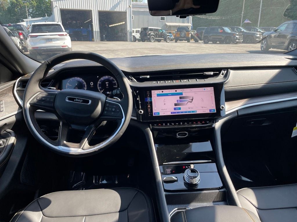 2026 Jeep Grand Cherokee L Base