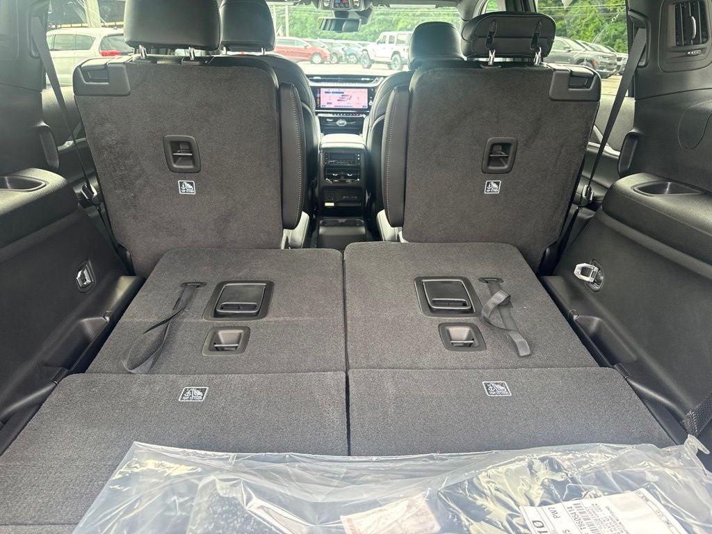 2026 Jeep Grand Cherokee L Base