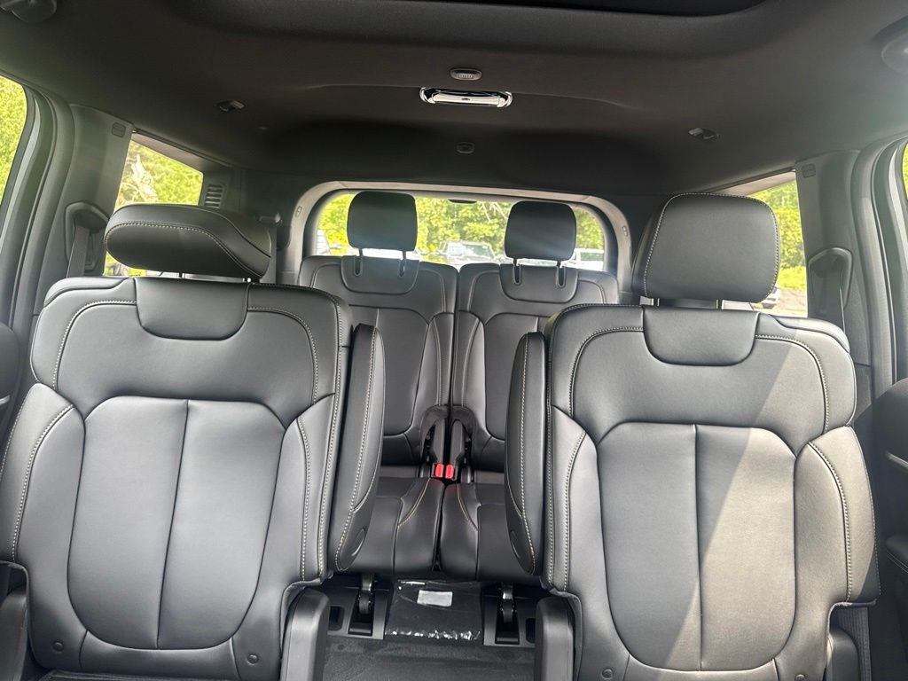 2026 Jeep Grand Cherokee L Base