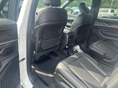 2026 Jeep Grand Cherokee L Base