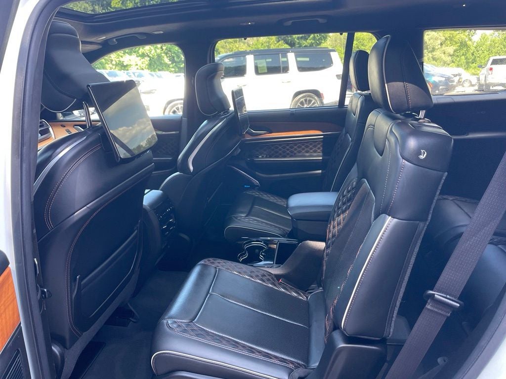 2023 Jeep Grand Cherokee L Summit