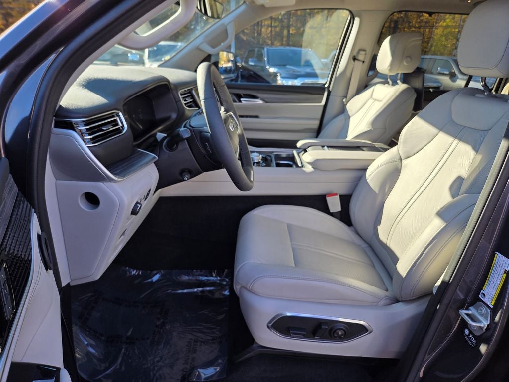 2024 Jeep Wagoneer L Series III