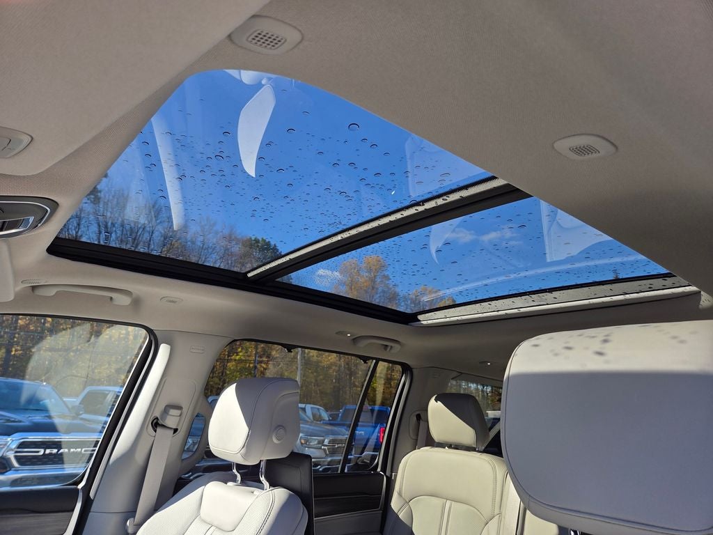 2024 Jeep Wagoneer L Series III