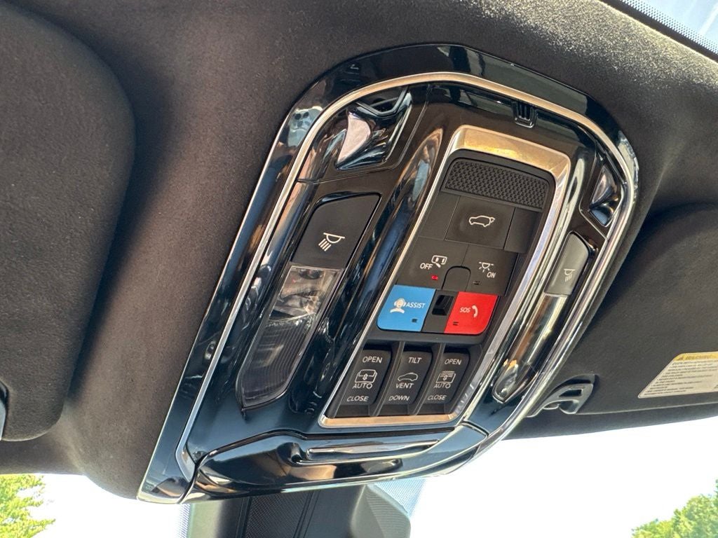 2025 Jeep Grand Wagoneer L Series III
