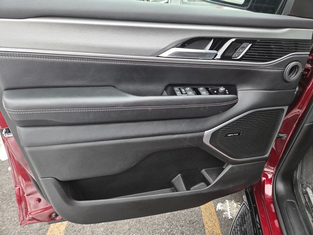 2025 Jeep Wagoneer Series II