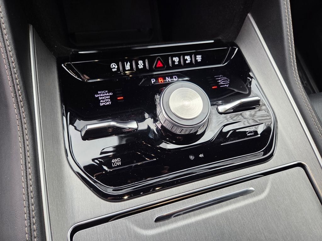 2025 Jeep Wagoneer Series II