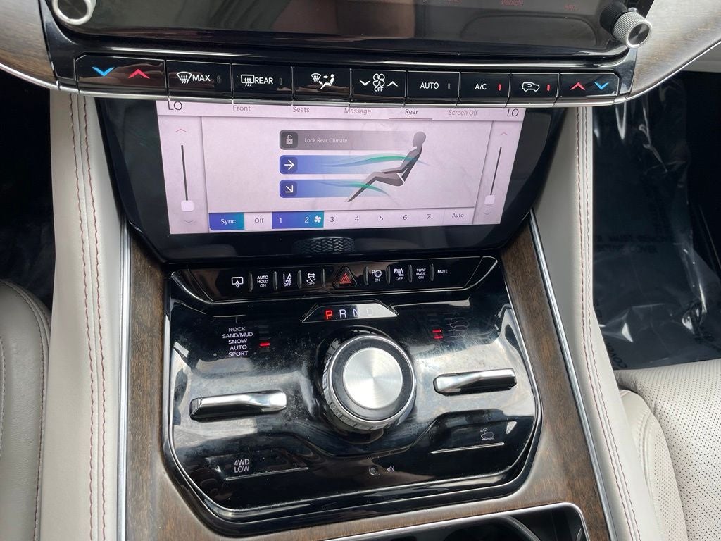 2022 Jeep Grand Wagoneer Series I