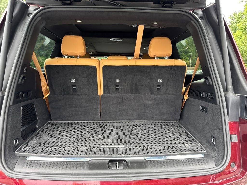 2025 Jeep Grand Wagoneer Series III