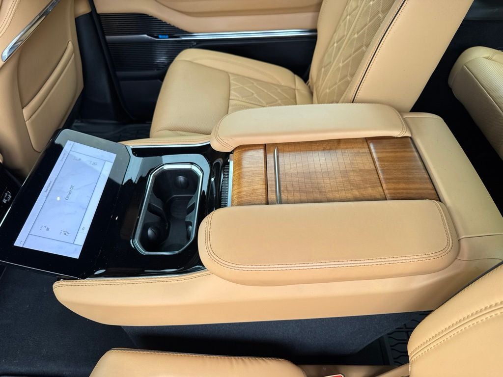 2025 Jeep Grand Wagoneer Series III