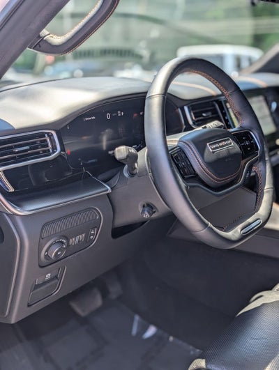 2025 Jeep Grand Wagoneer Series III