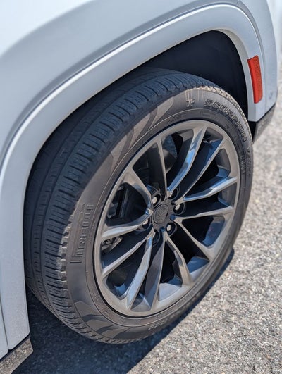 2025 Jeep Grand Wagoneer Series III