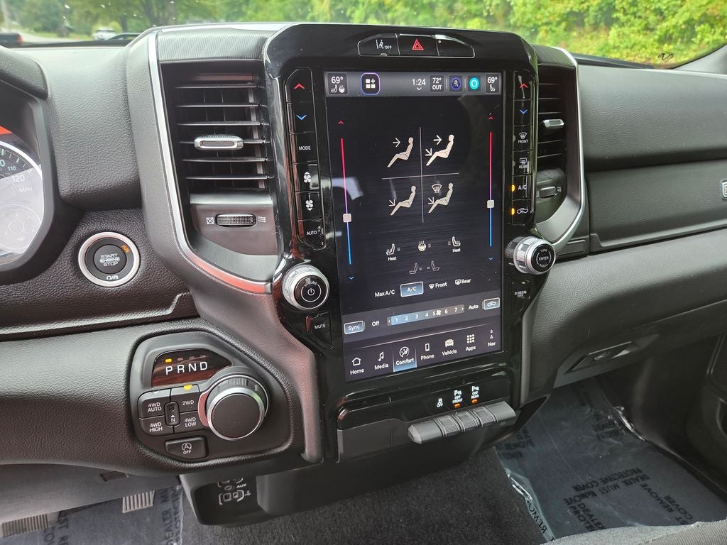 2025 RAM 1500 Big Horn/Lone Star