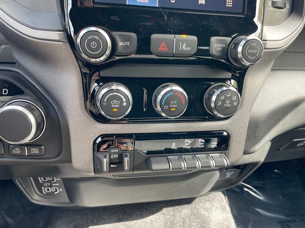 2026 RAM 1500 Warlock
