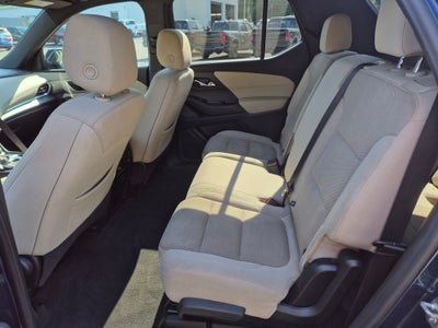 2022 Chevrolet Traverse LS