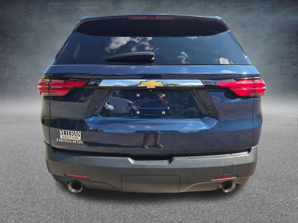 2022 Chevrolet Traverse LS