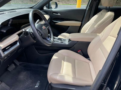 2024 Cadillac XT4 Luxury