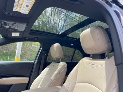 2024 Cadillac XT4 Luxury