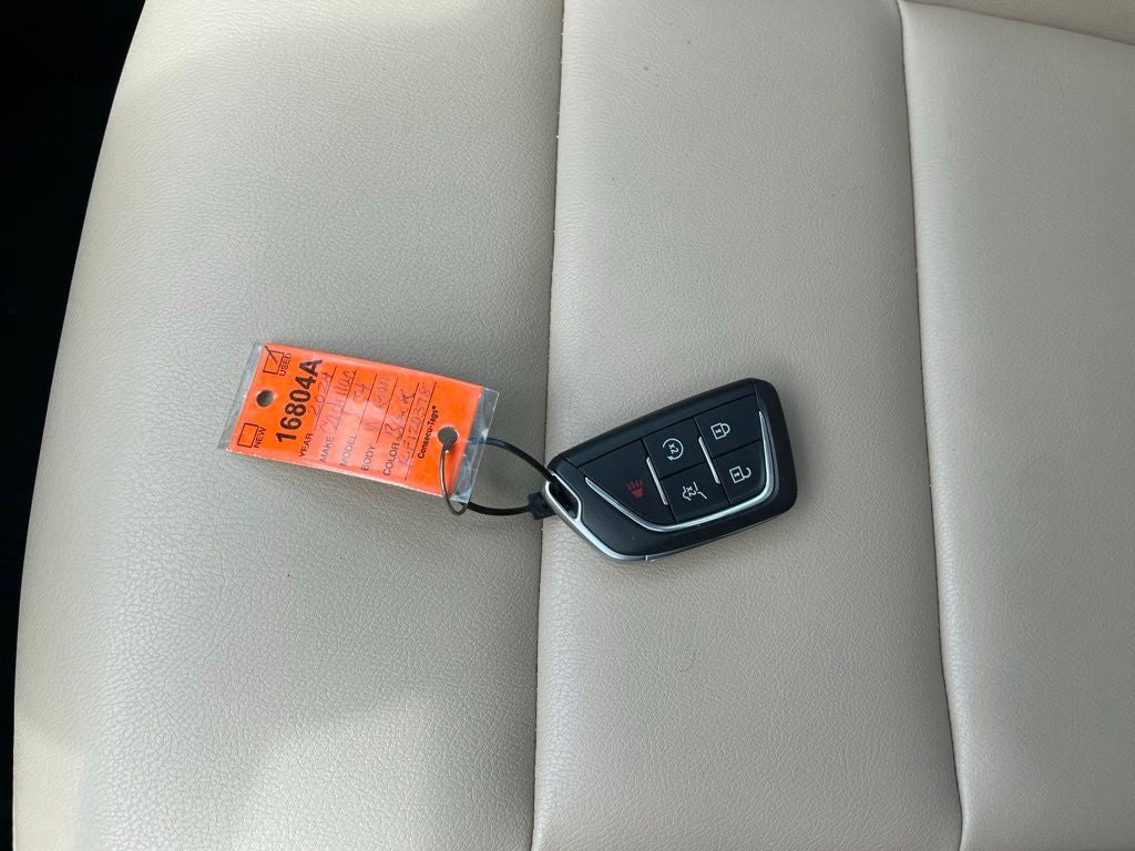 2024 Cadillac XT4 Luxury